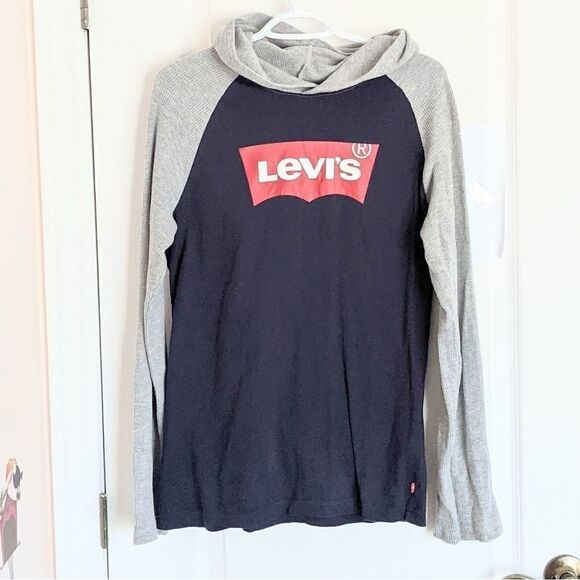 LEVI'S thermo hoodie youth XL, long sleeve fits women Medium @P - Picture 2 of 11